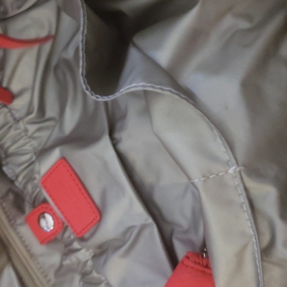 Kate Spade New York Beach Purse - Picture 8 of 12